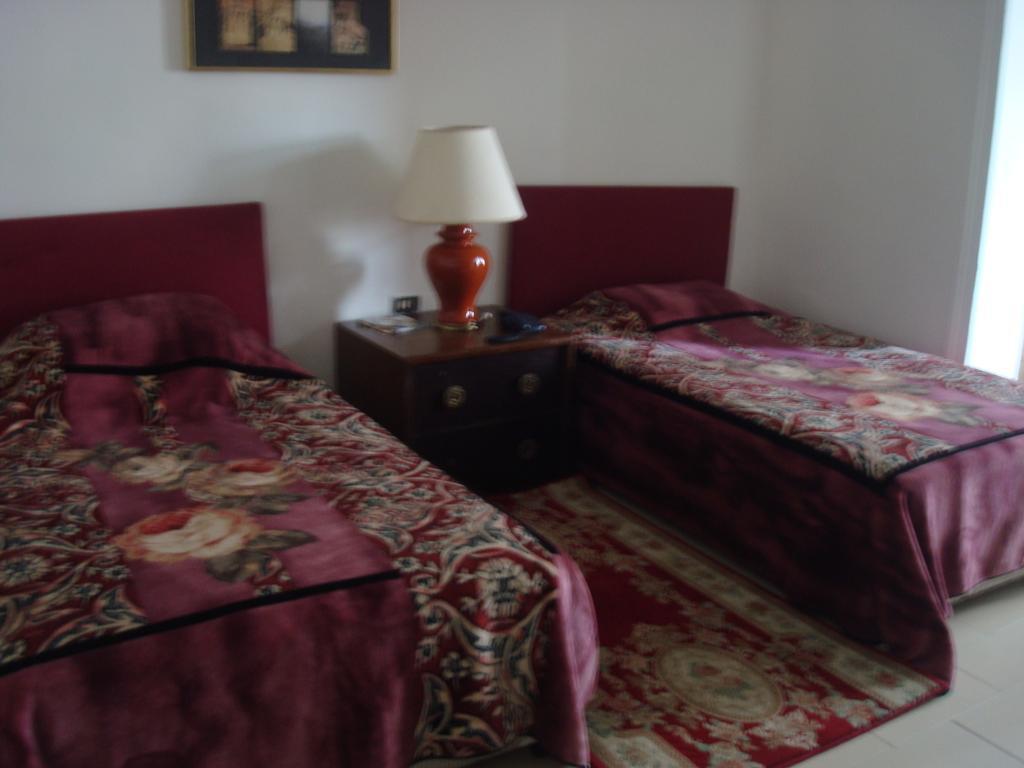 Dove Hotel Amman Ruang foto