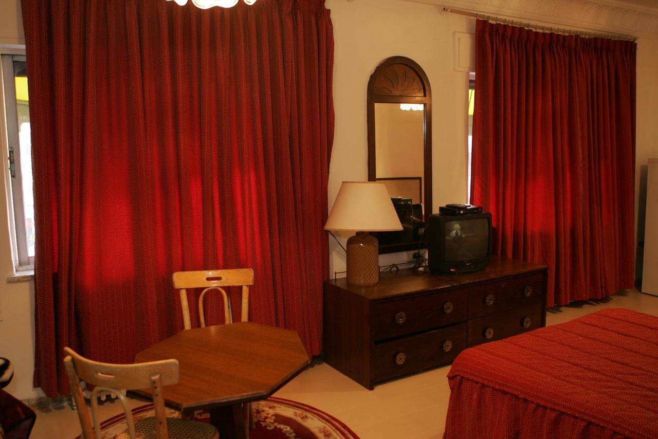 Dove Hotel Amman Bagian luar foto